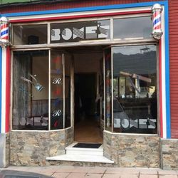 Barber Shop Peluqueria Boxe’s, Calle Cipriano Pedrosa, 17bj, 33900, Langreo