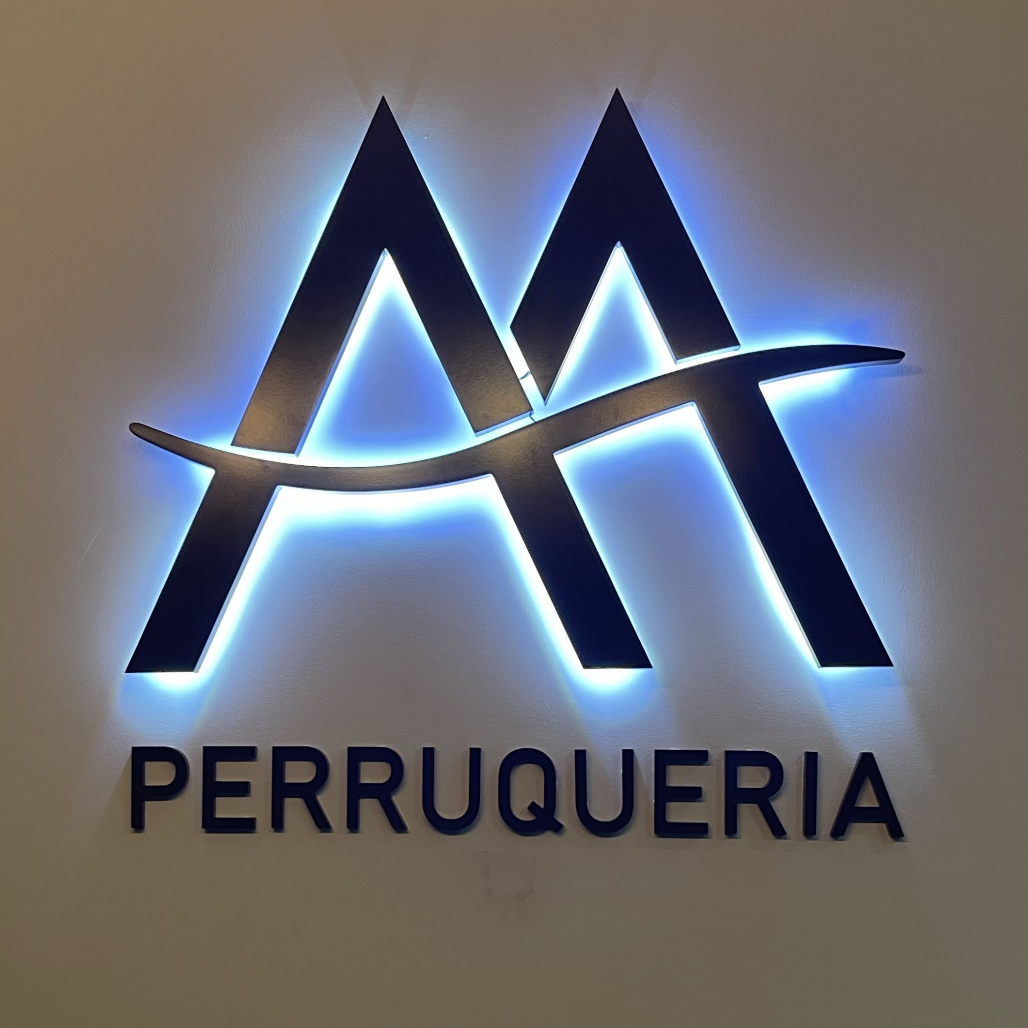 Anna Martos Perruqueria, Carrer Jurats, 15, Carrer Jurats 15 BAJOS, 43205, Reus