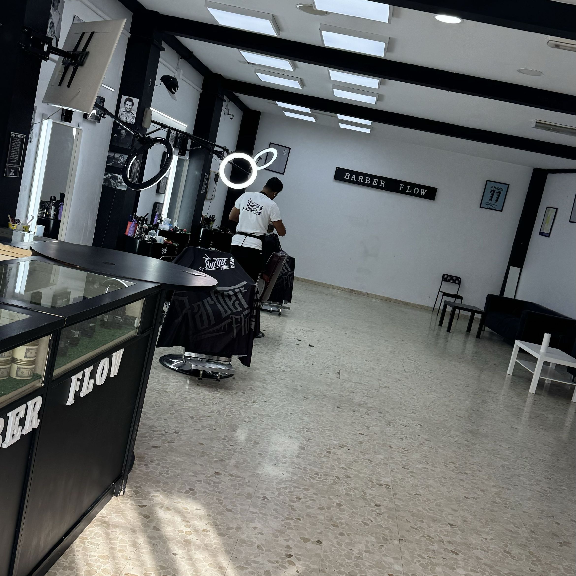 BARBERFLOW, Calle Ronda, 47, Ronda n47, 41770, Montellano