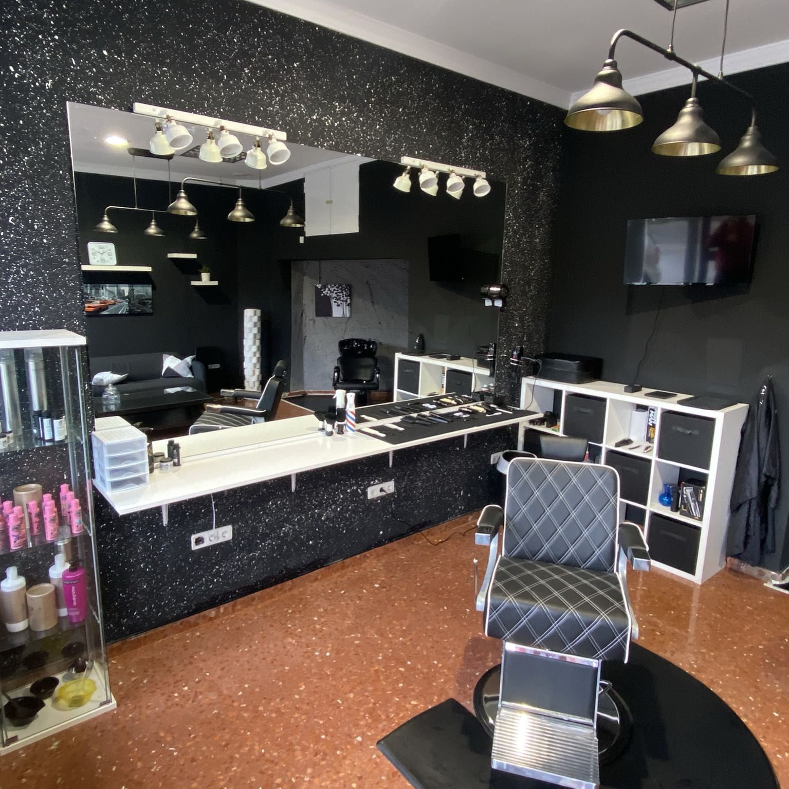 Dani Urban Hair, Calle Artesanos, 29400, Ronda