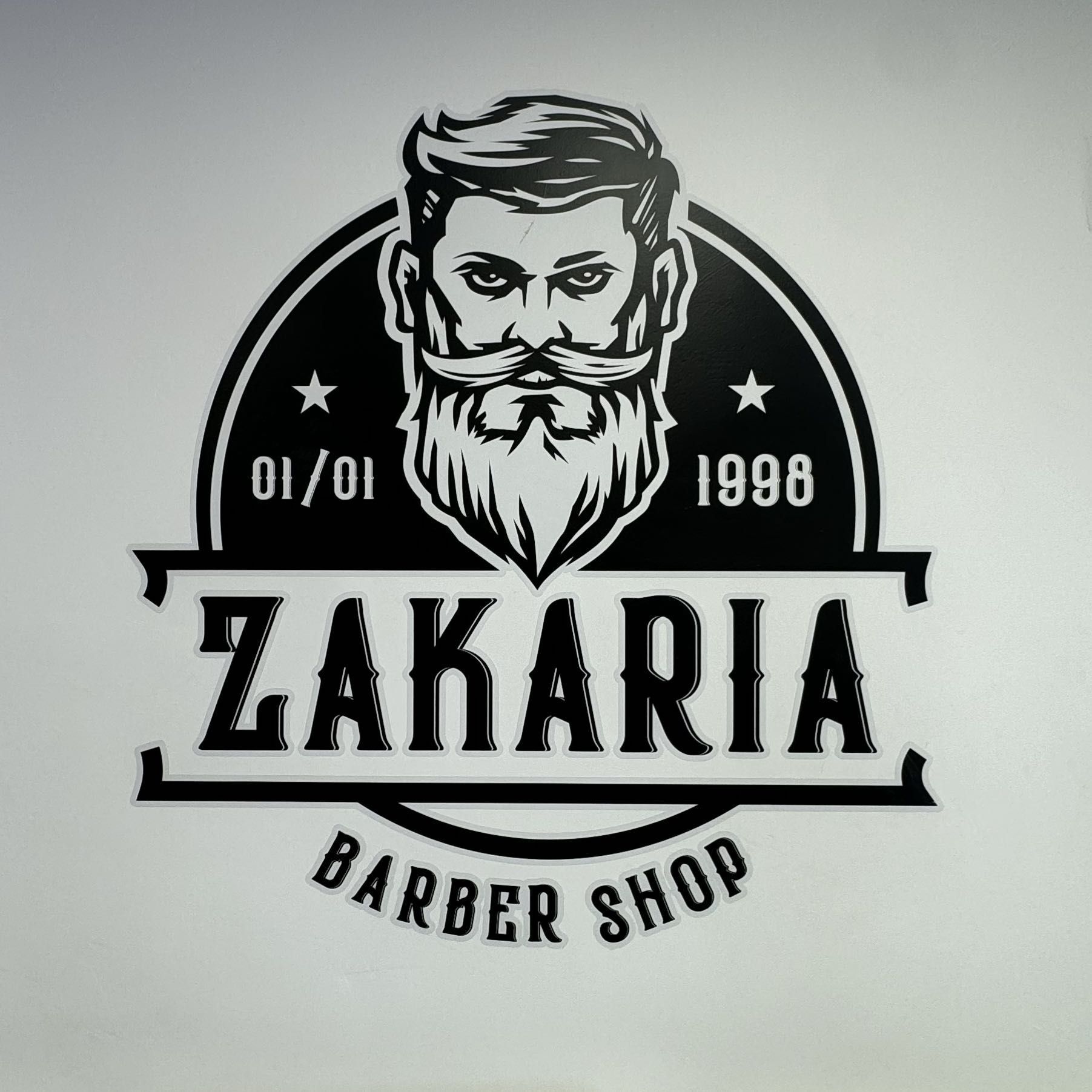 Zakaria Barber Shop, Calle Montemayor, N 8, 29688, Estepona