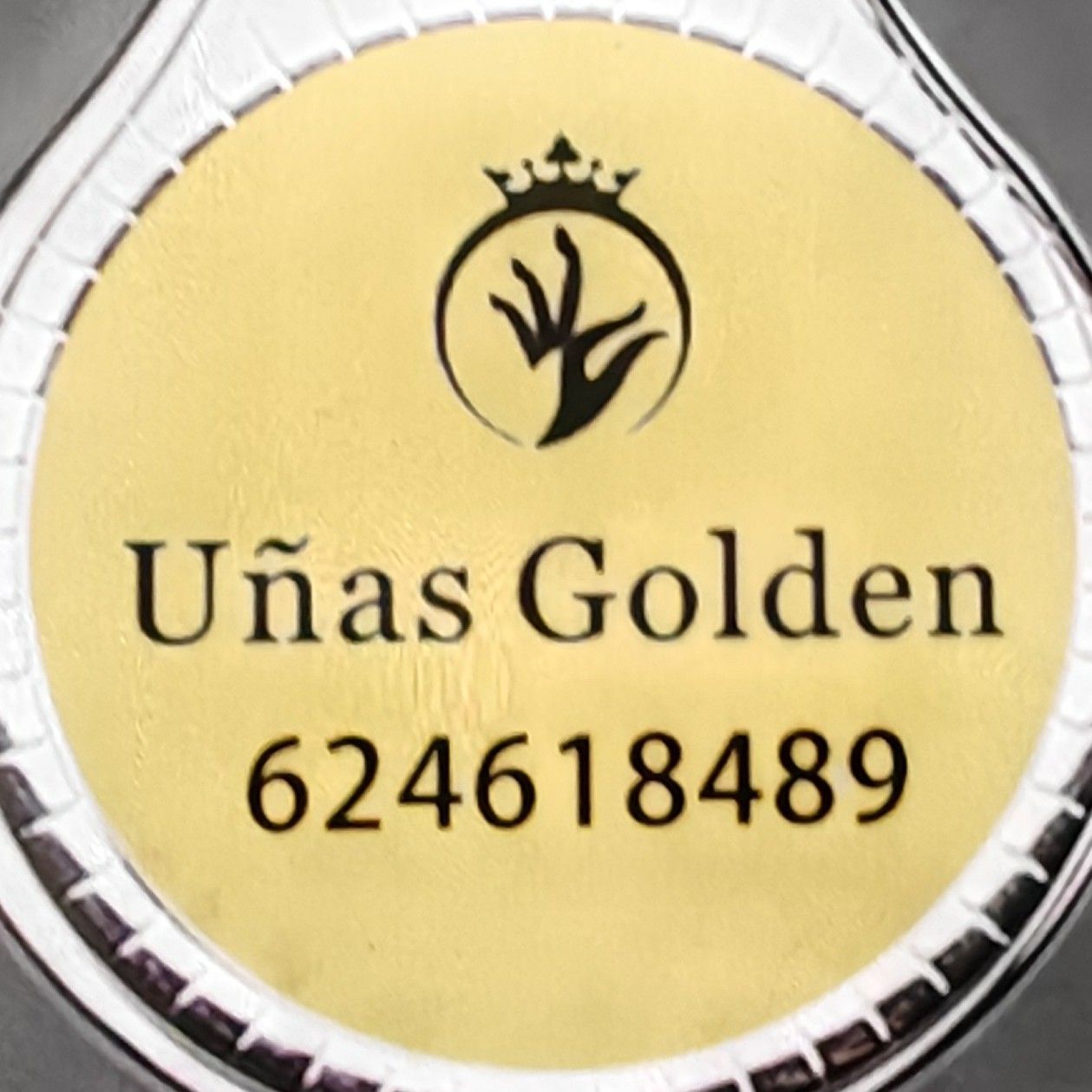 Uñas Golden, Calle de Tomás Borrás, 10, 28045, Madrid