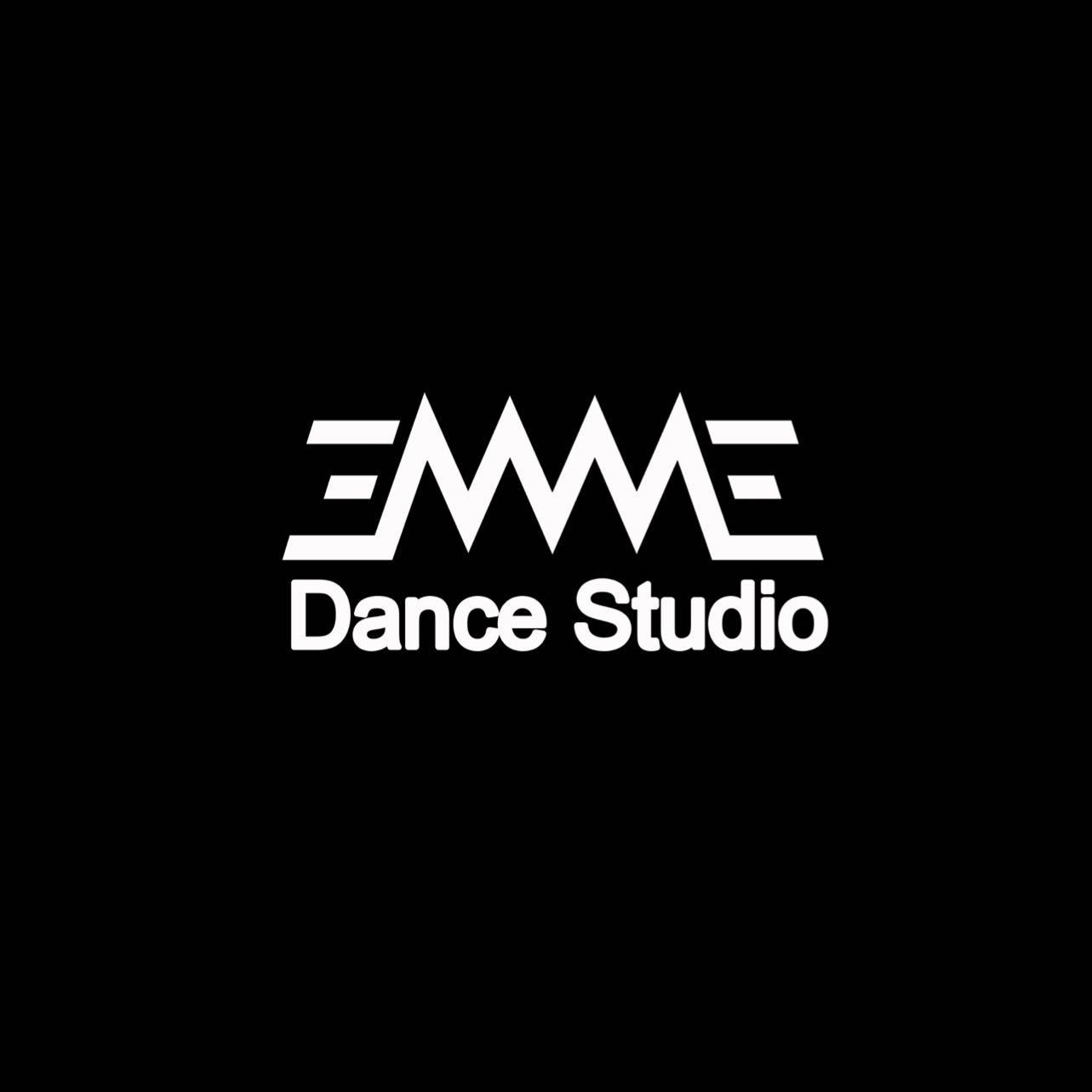 Emme Dance Studio, Carrer de Santa Llogaia, 59, 17600, Figueres