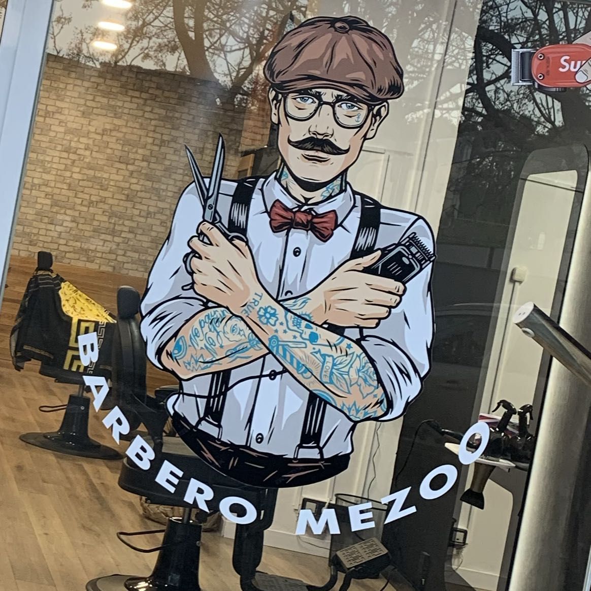 Mezoo Barbero, Carrer d'Eduard Marquina, 8, Barberia mezoo, 08788, Vilanova del Camí