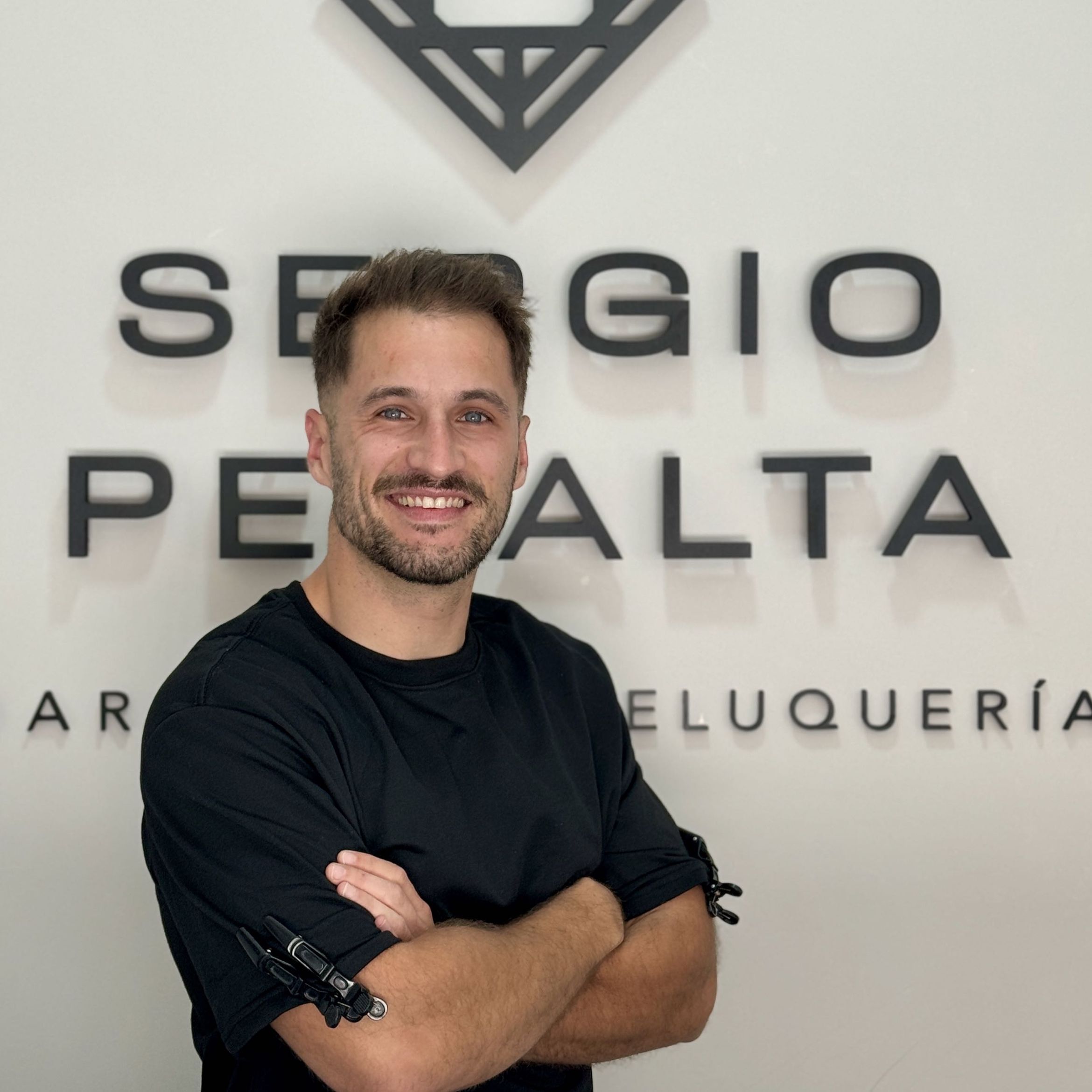 Sergio Peralta Aguirre - SERGIO PERALTA   PELUQUERIA Y BARBERÍA