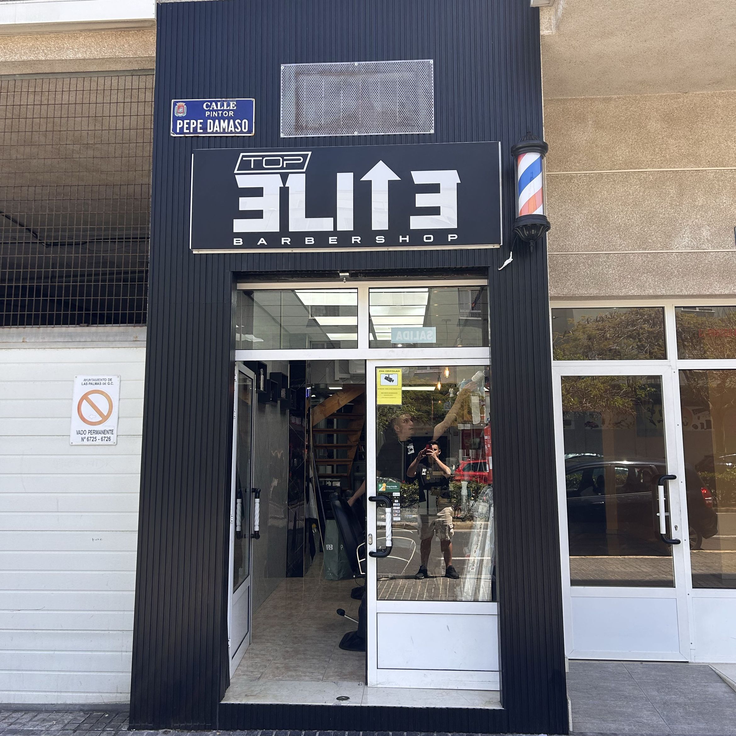 Top Élite Barber Shop, Calle Pintor Pepe Dámaso, 5, Local 1, 35018, Las Palmas de Gran Canaria