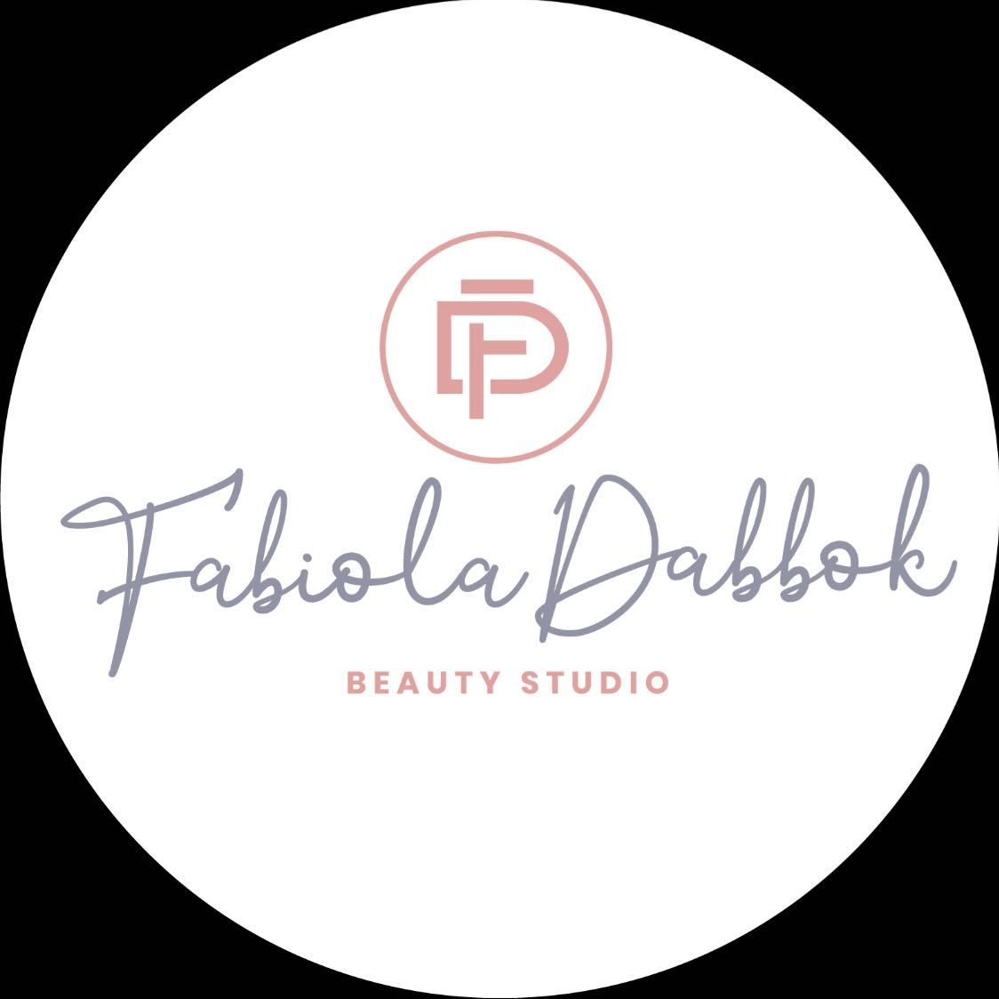 Fabiola Dabbok Beauty Studio, Camí Vell de Sarrià 23, 08029, Barcelona