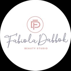Fabiola Dabbok Beauty Studio, Camí Vell de Sarrià 23, 08029, Barcelona
