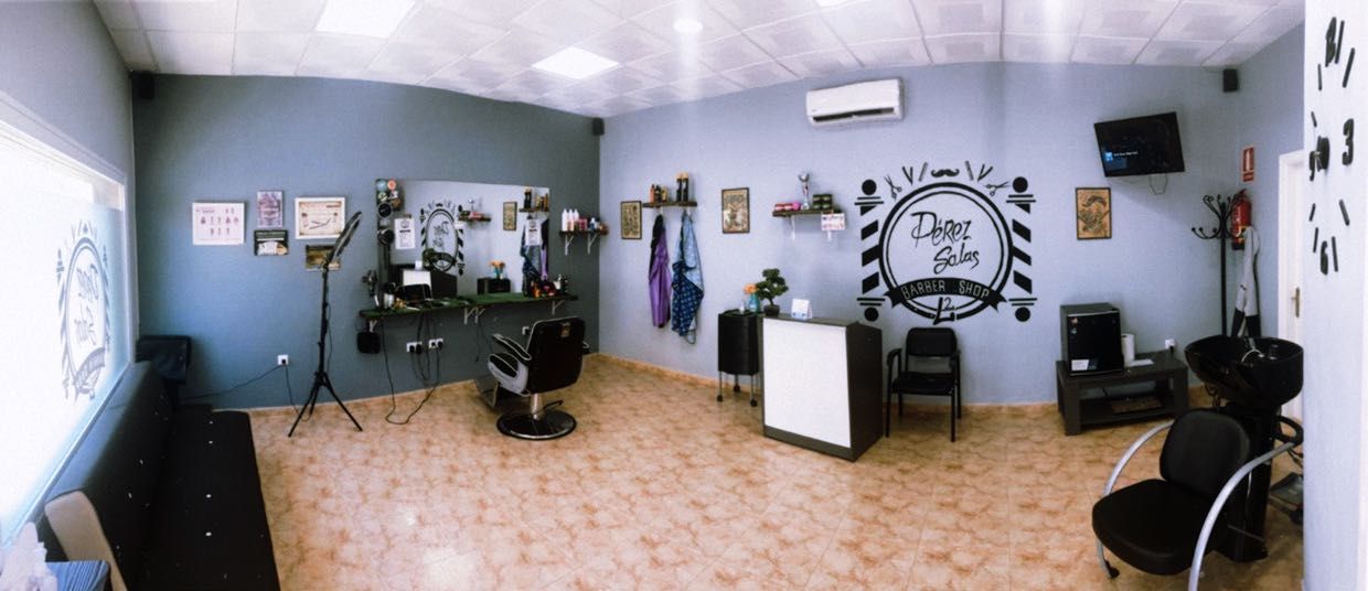 Zona lavacabezas peluqueria Juan Marin  Ideas de sala de belleza,  Decoracion de salon de belleza, Diseño de salón de belleza