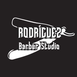 Rodríguez Barber Studio, Calle puerto del pico local 2, 10300, Cáceres