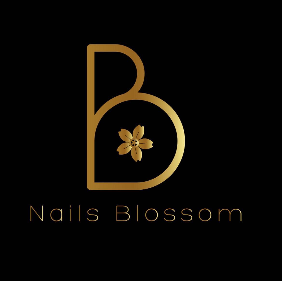 Nails Blossom 2, Carrer de la Santa Creu, 5, 08024, Barcelona