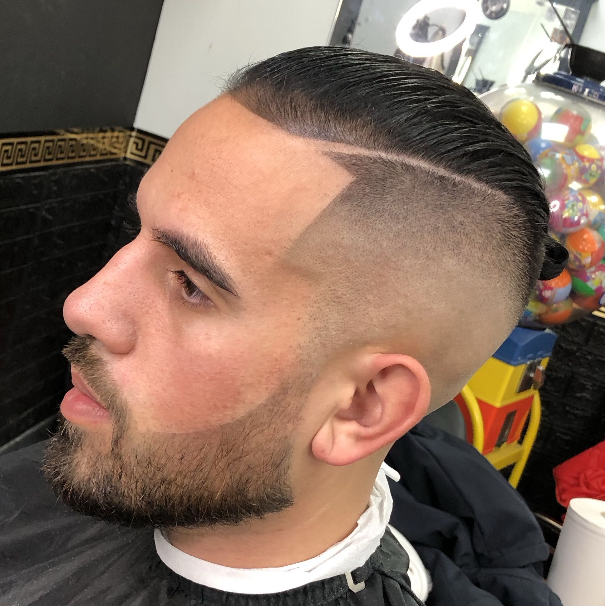 Andrés Barber - Omega Barbershop