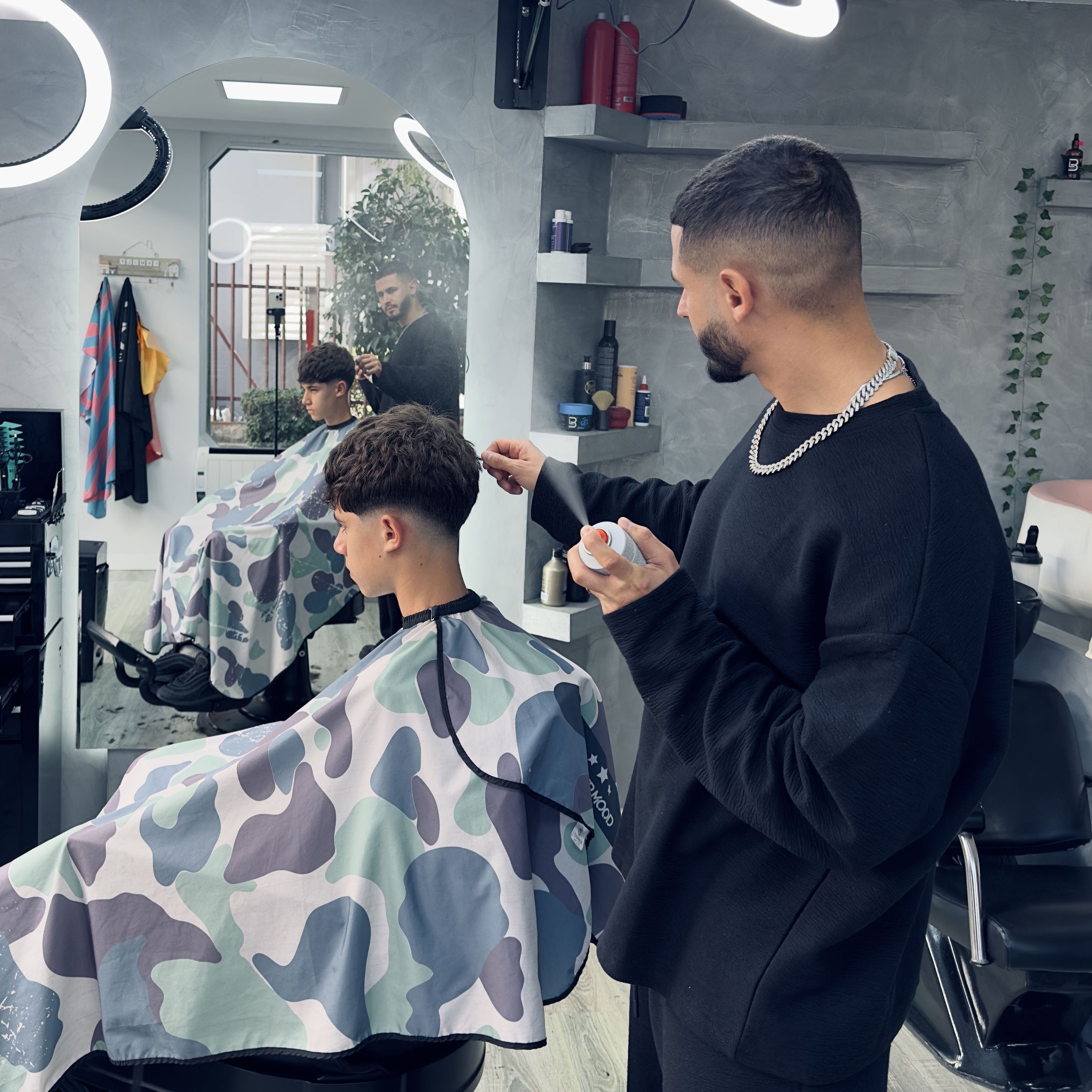 GEMINIS Barbería y Estética, Calle San Francisco Javier, 3, 28943, Fuenlabrada