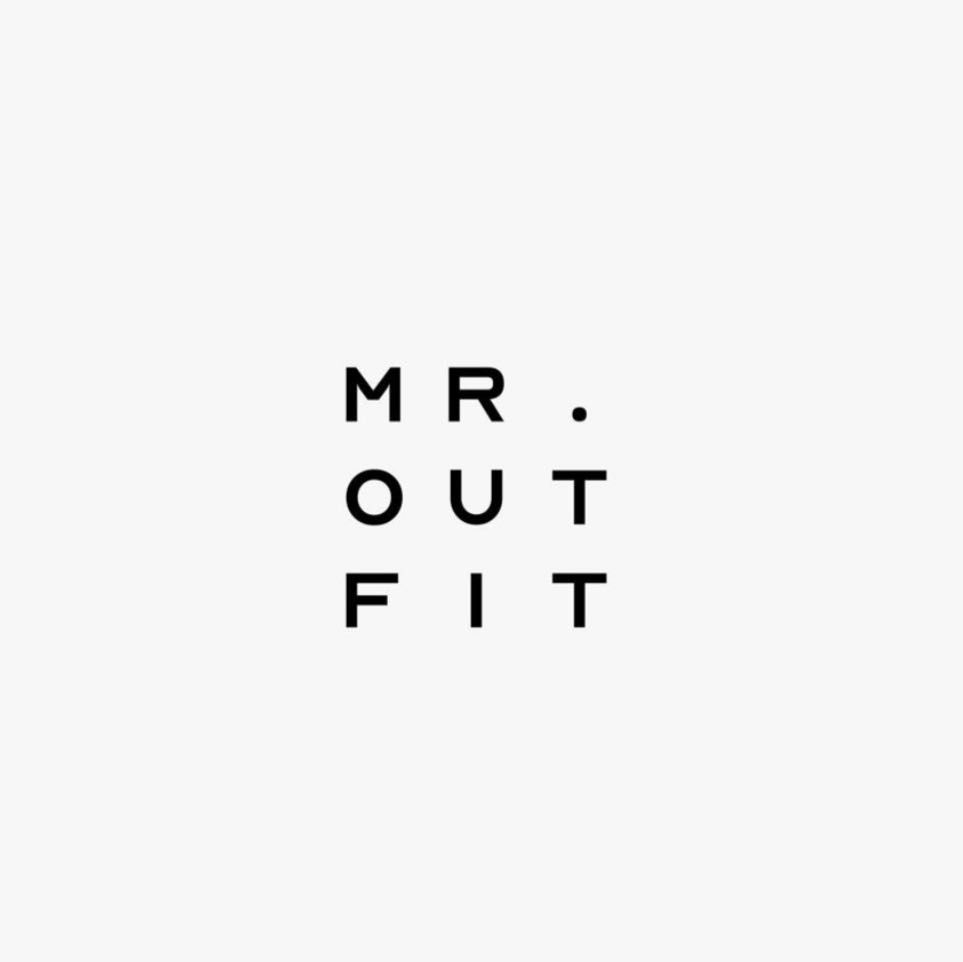 Mr.Outfit, Carrer del Comte d'Urgell, 210, 08036, Barcelona