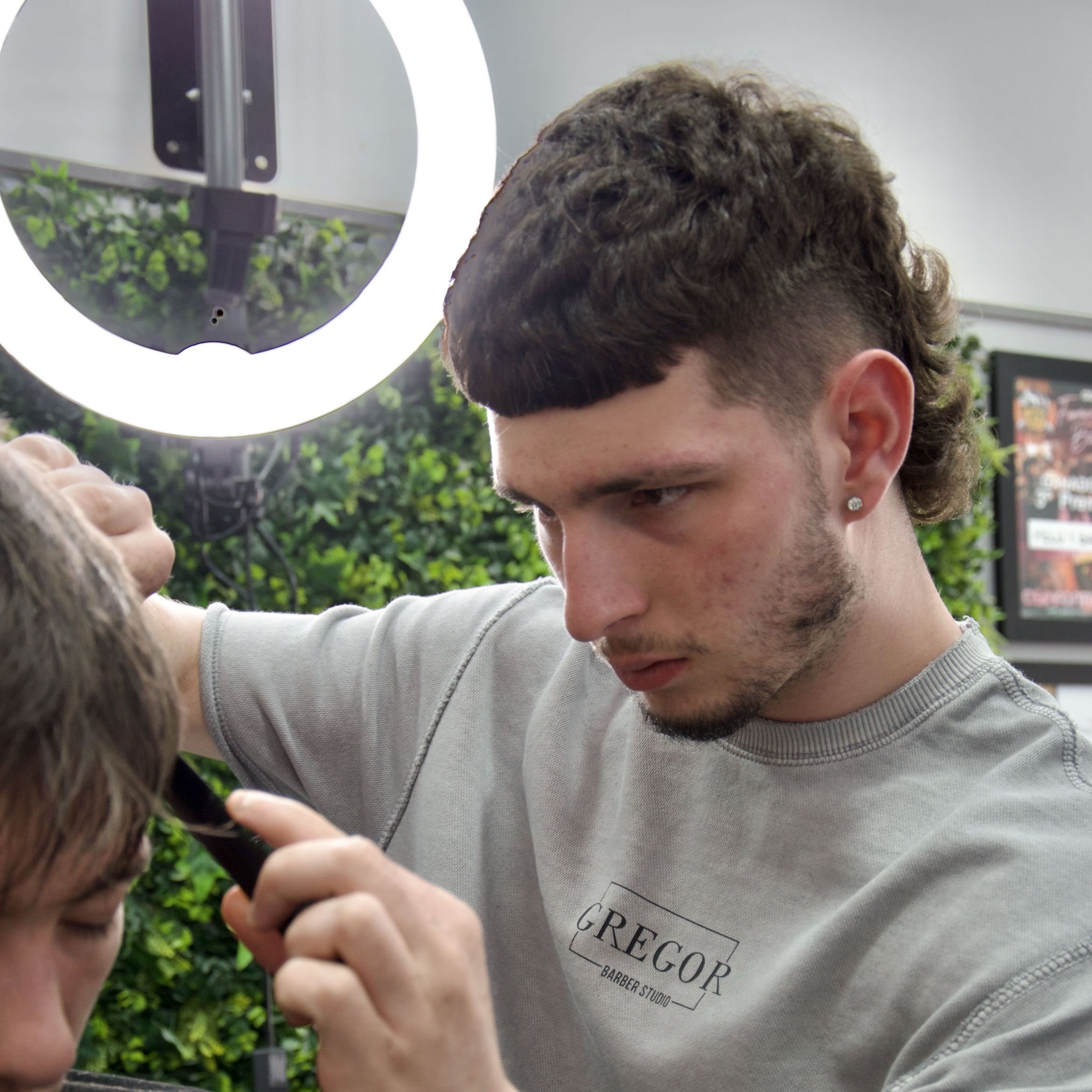 José barber - Gregor barber studio