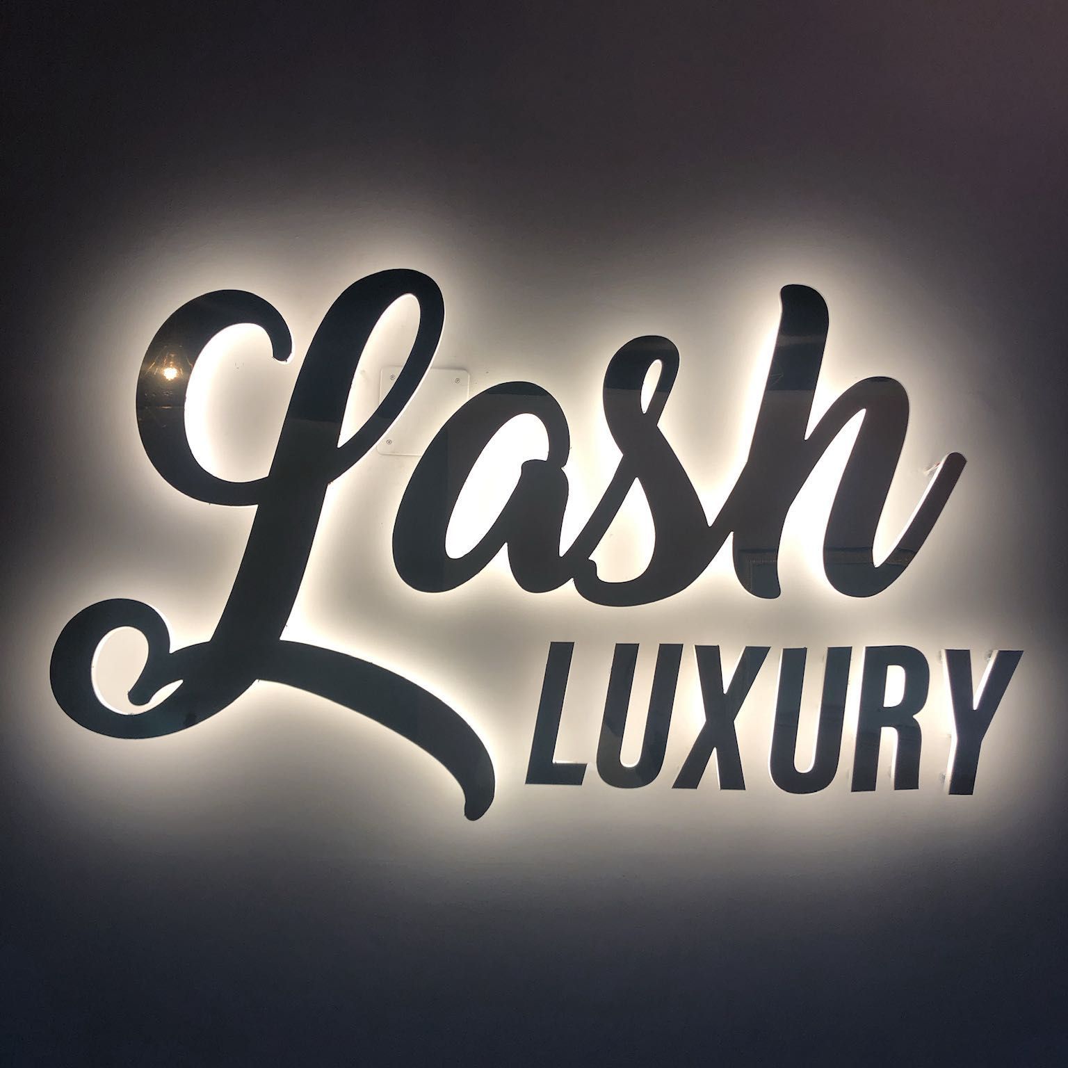 Lash Luxury, José María Lozano Sainz, 11, 28021, Madrid