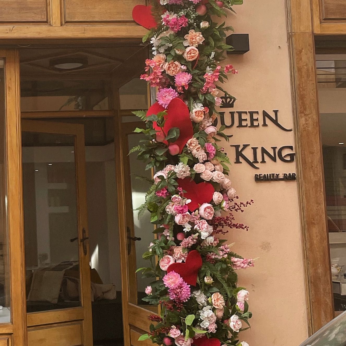 La Maison de Beauté Queen and King, 37 Rue César Campinchi, 20200, Bastia