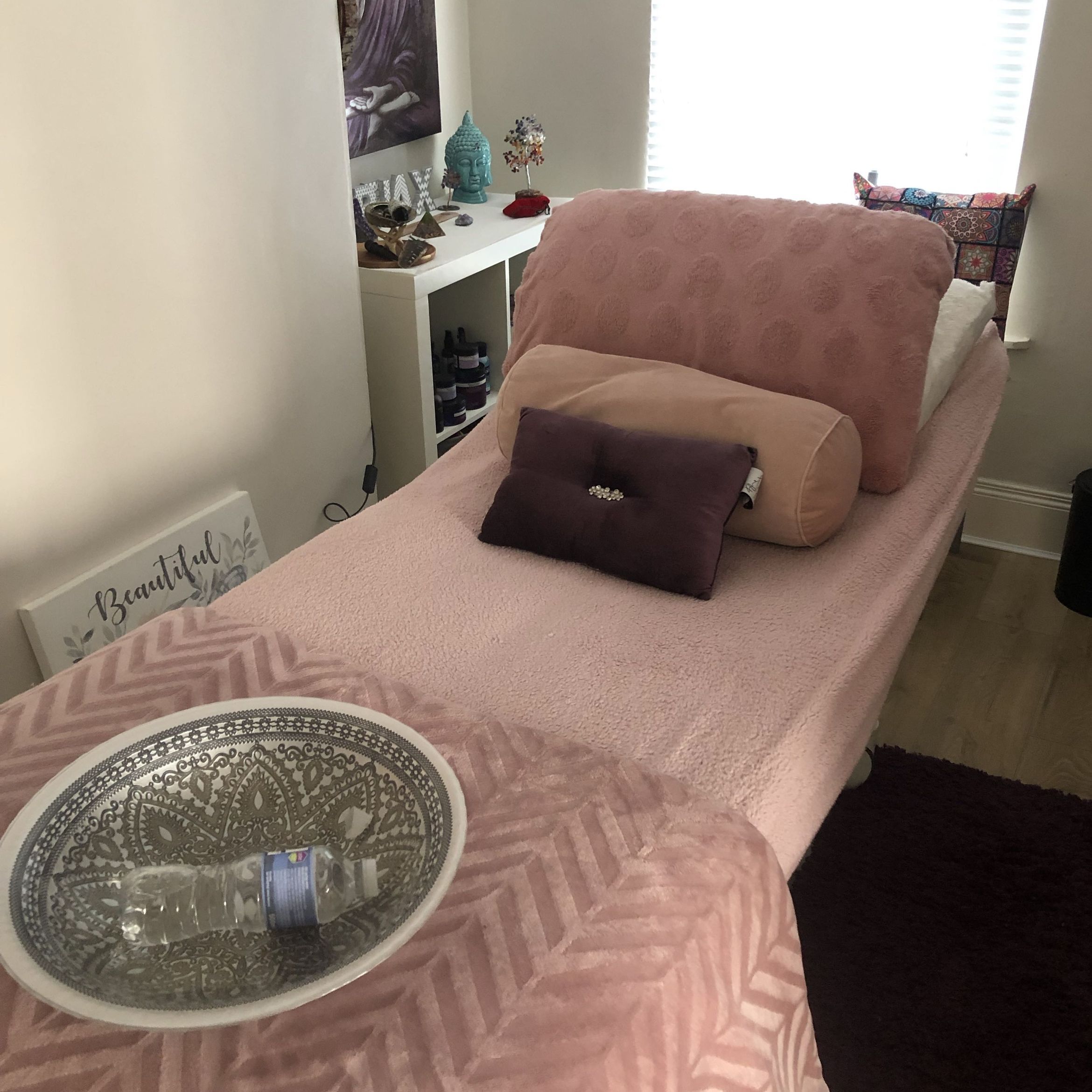 New room!Thai foot and hot stone back massage portfolio