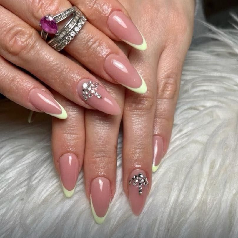 Kuqui Nails Studio., 128 Stockwell Road, SW9 9HR, London, London