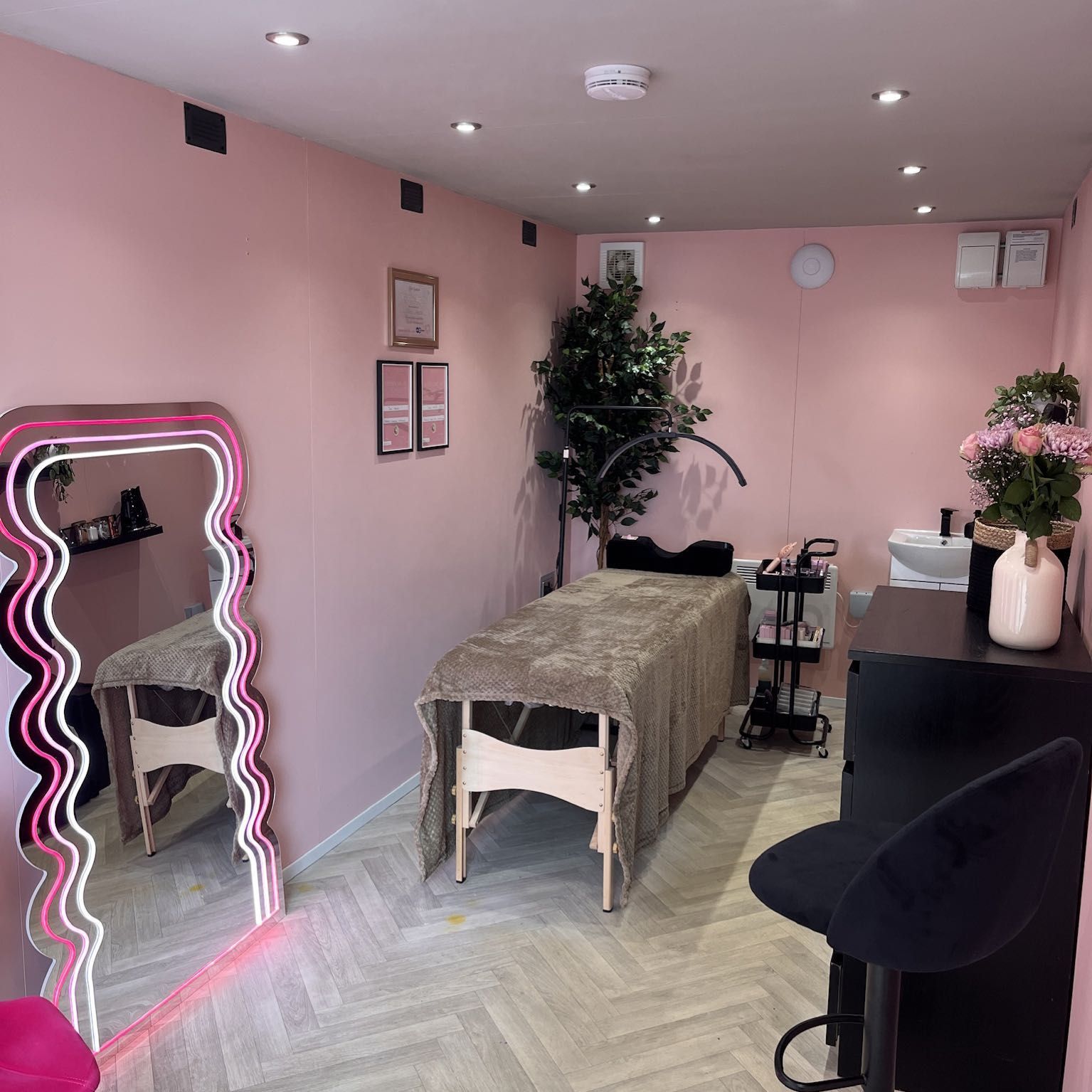 Lecky Lashes & Makeup Studio, Llanerch Y Mor, Coast Road, Abakhan Village, Unit 1 (PURPLE), CH8 9DX, Holywell