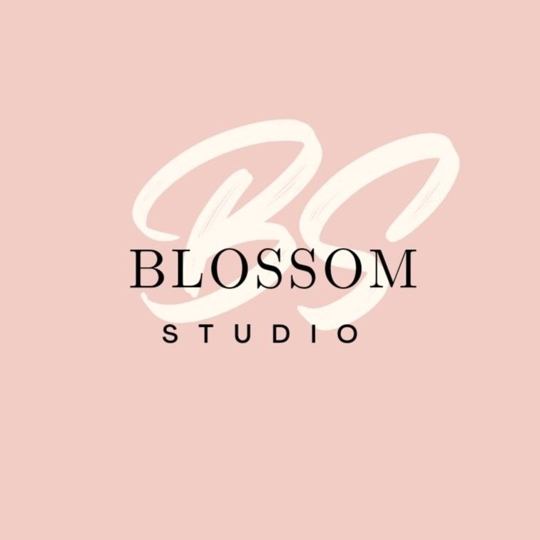 Blossom Studio, First floor room 1 Canalbank Estate Seabegs Road, FK4 2BP, Bonnybridge