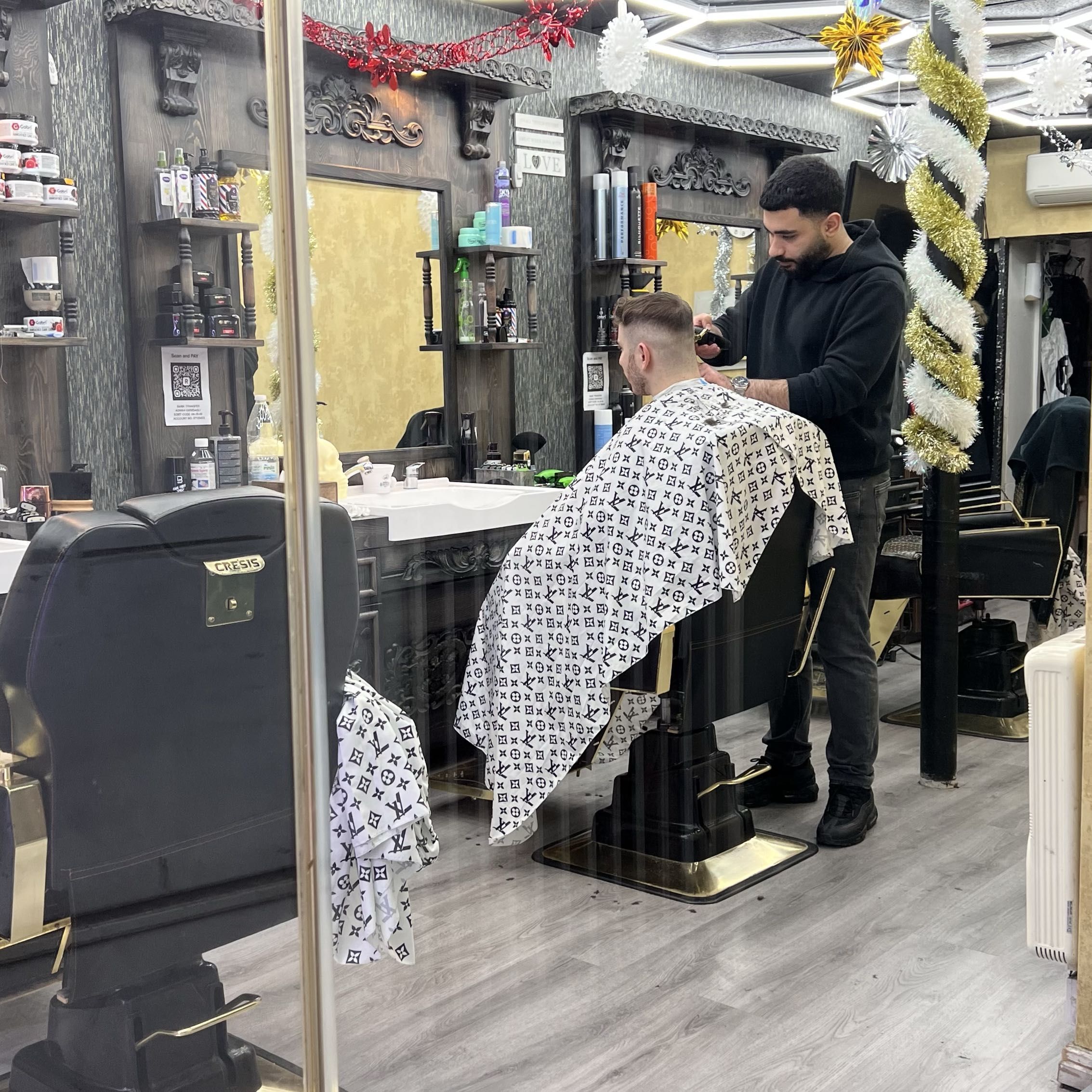 MODA BARBER’S ( HENDON ), 123b Brent Street, NW4 2DX, London, London