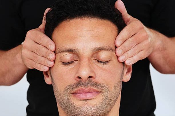 Head Neck & Shoulder Massage (40 mins) portfolio
