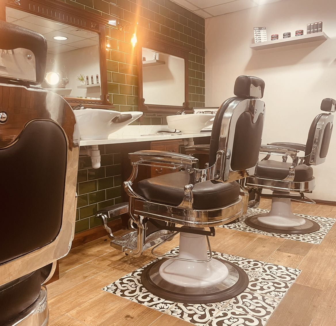 The 10 Best Barber Shops Near Me (with Prices & Reviews)