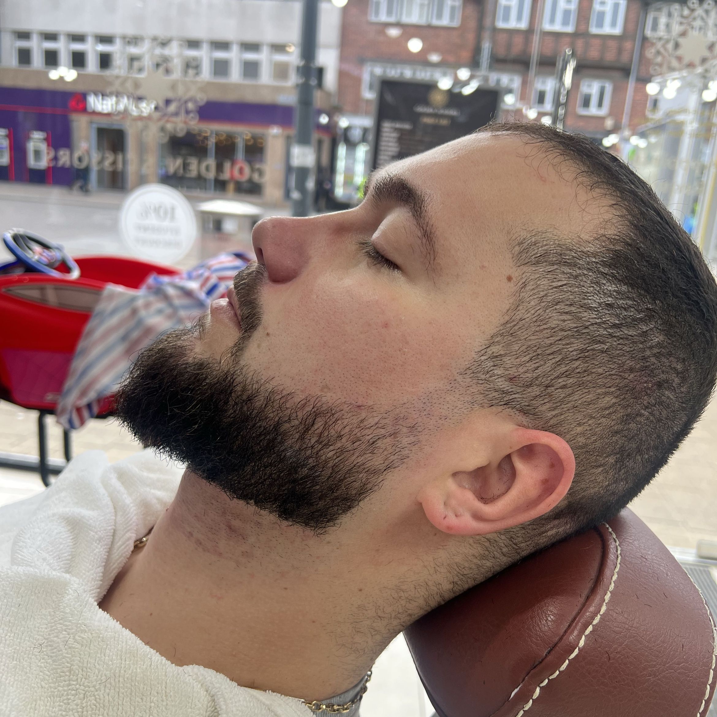 Beard clean shave(Cut throat Razor, 2 hot towel, f portfolio