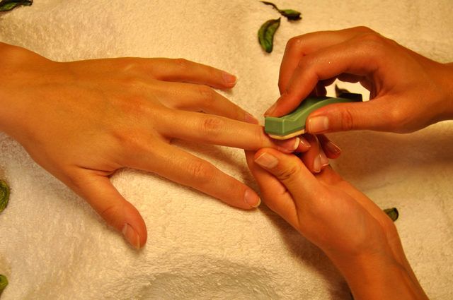Portfolio usługi manicure japoński