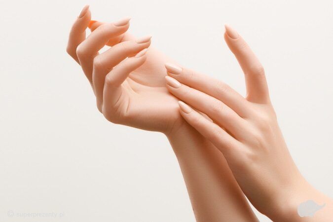 Portfolio usługi Karboksyterapia dłonie