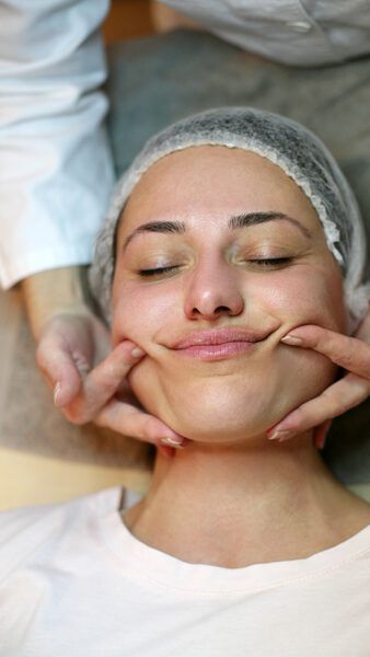 Portfolio usługi Chiromasaż - hiszpańska technika masażu twarzy