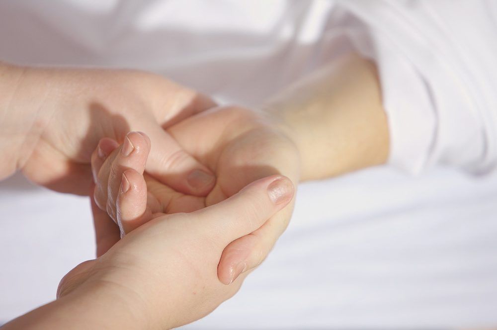 Portfolio usługi Manualny masaż limfatyczny rąk