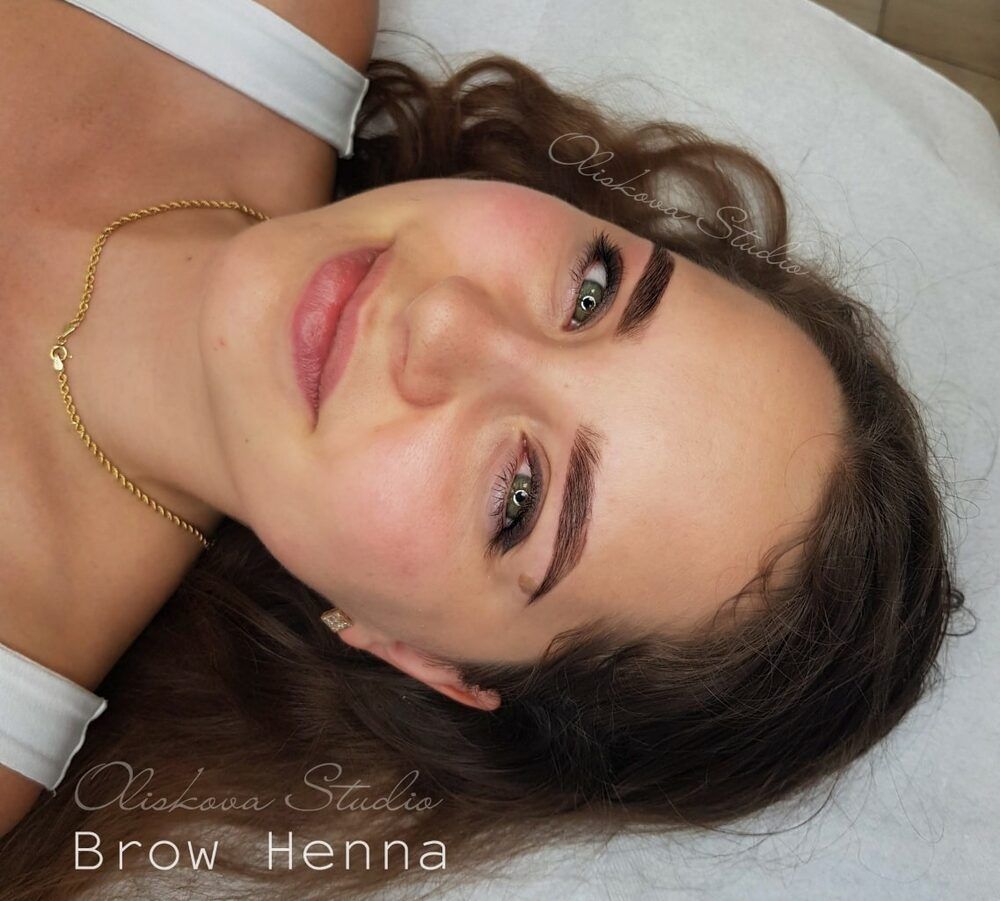 Portfolio usługi Brow Henna z Geometrią