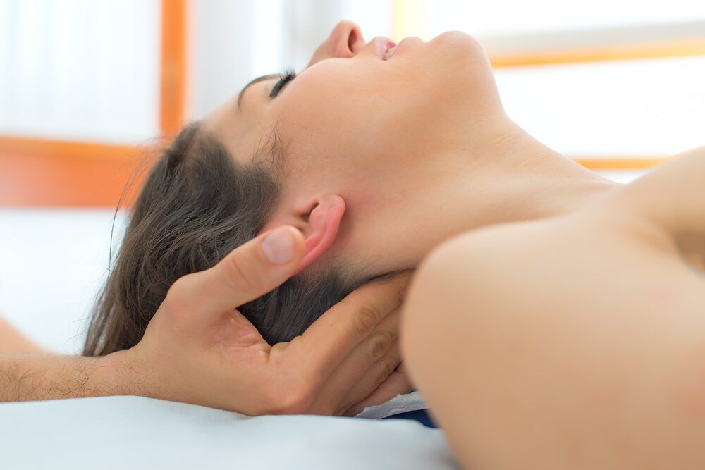 Portfolio usługi Masaż leczniczy - redukcja bólu szyj i pleców
