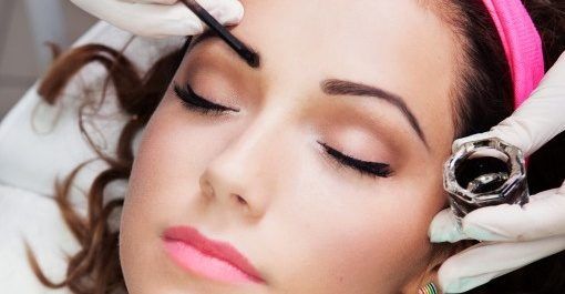 Portfolio usługi Pielęgnacja oprawy oczu - Regulacja + Henna brwi