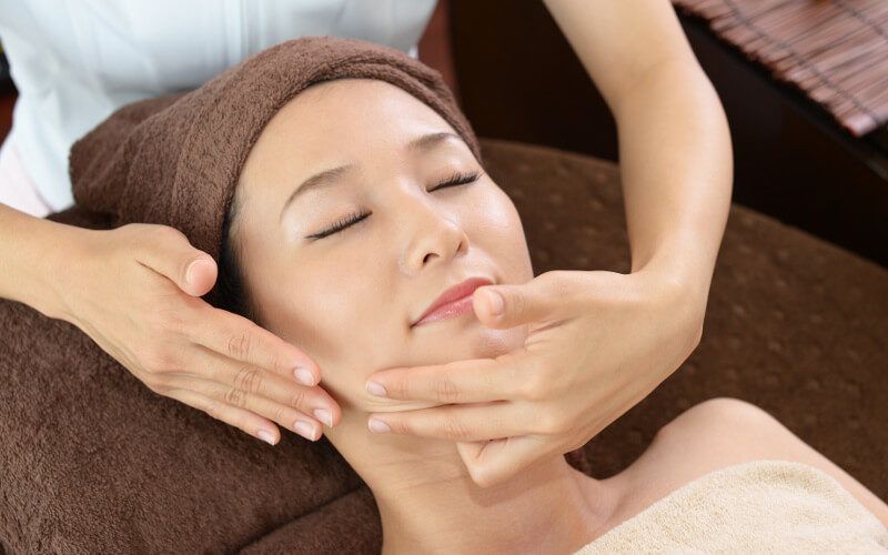 Portfolio usługi Azjatycki masaż twarzy