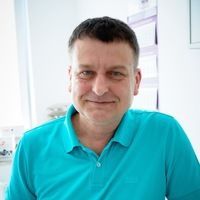 Marek Kawecki Lekarz Stomatolog - Amber Beauty Klinika Zdrowia i Urody