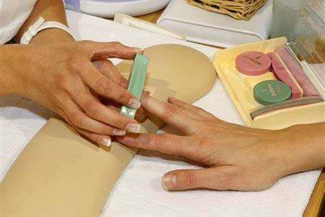 Portfolio usługi Manicure japoński