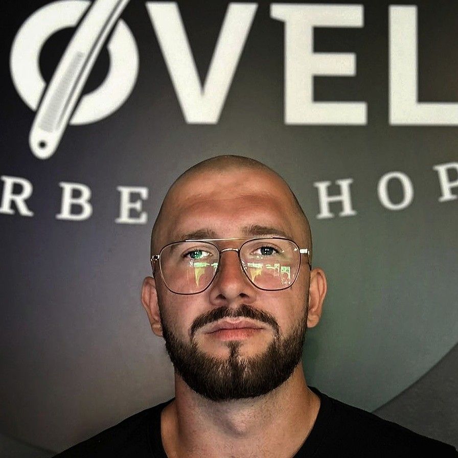 Błażej - HØVEL Barber Shop