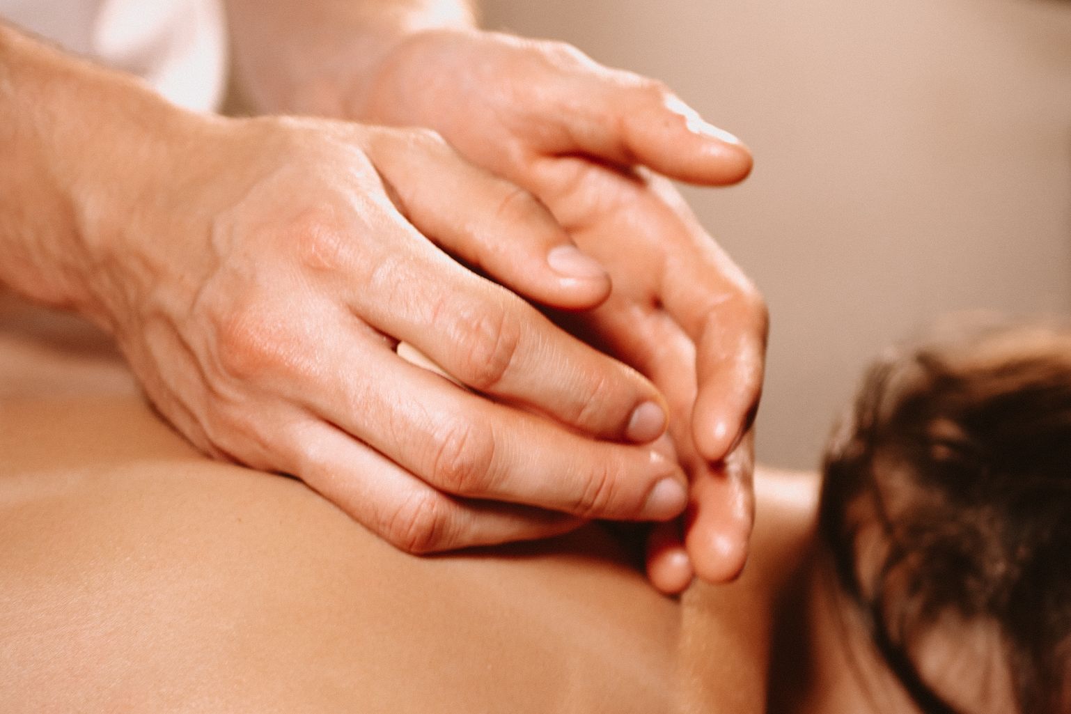 Portfolio usługi Intensywny masaż sportowy 🏋️‍♂️