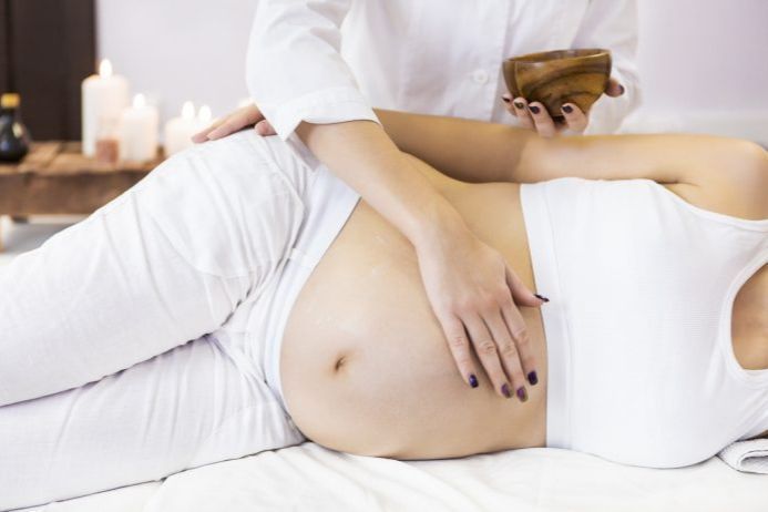 Portfolio usługi Masaż dla kobiet w ciąży/ Pregnant massage