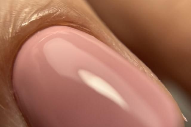 Portfolio usługi Manicure hybrydowy ze ściągnięciem starej warstwy