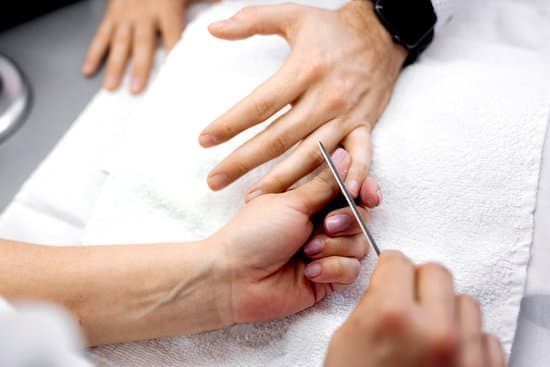Portfolio usługi manicure męski