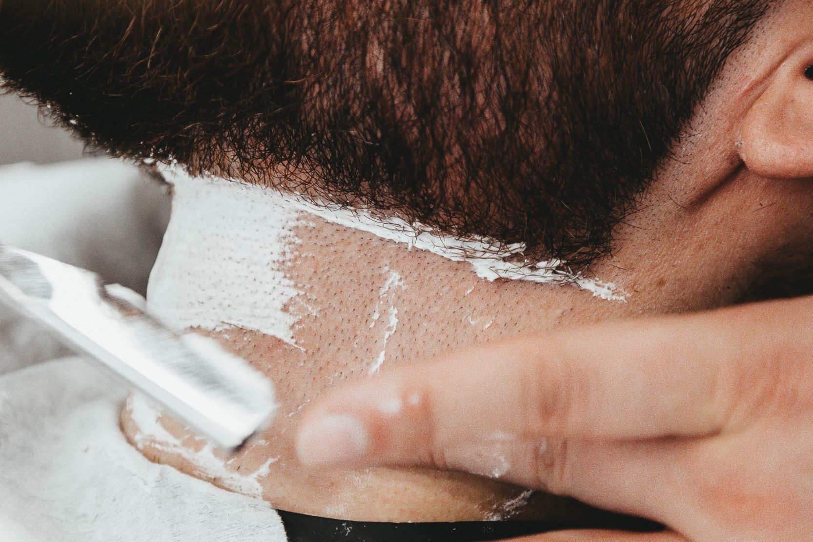 Portfolio usługi Królewskie golenie brody brzytwą