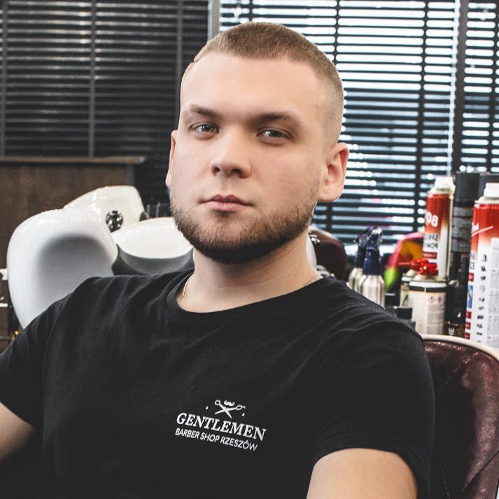 Mateusz - Gentlemen Barber Shop Strażacka
