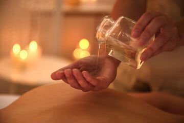 Portfolio usługi Masaż  z aromoterapią  / massage with aromatherapy