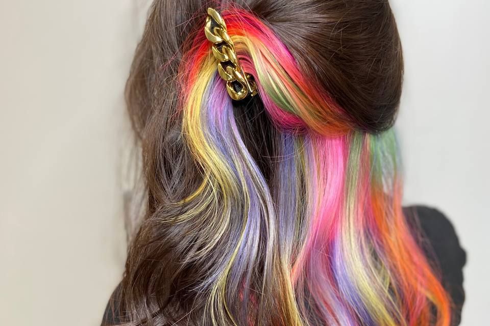 Portfolio usługi Kolorowe farbowanie włosów  4 dł:35–45cm