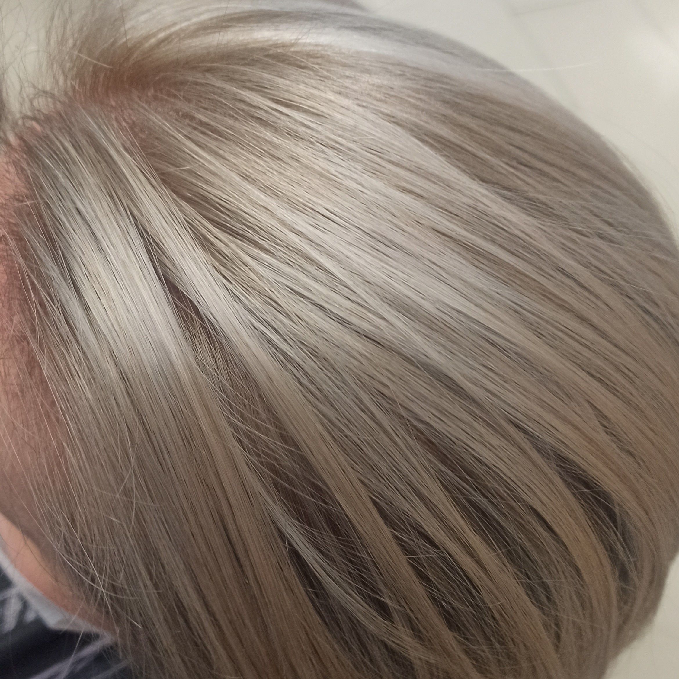 Portfolio usługi Farbowanie blond (rozjaśnienie) powyżej 2 cm