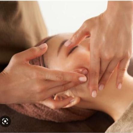 Portfolio usługi Masaż twarzy z aromaterapią